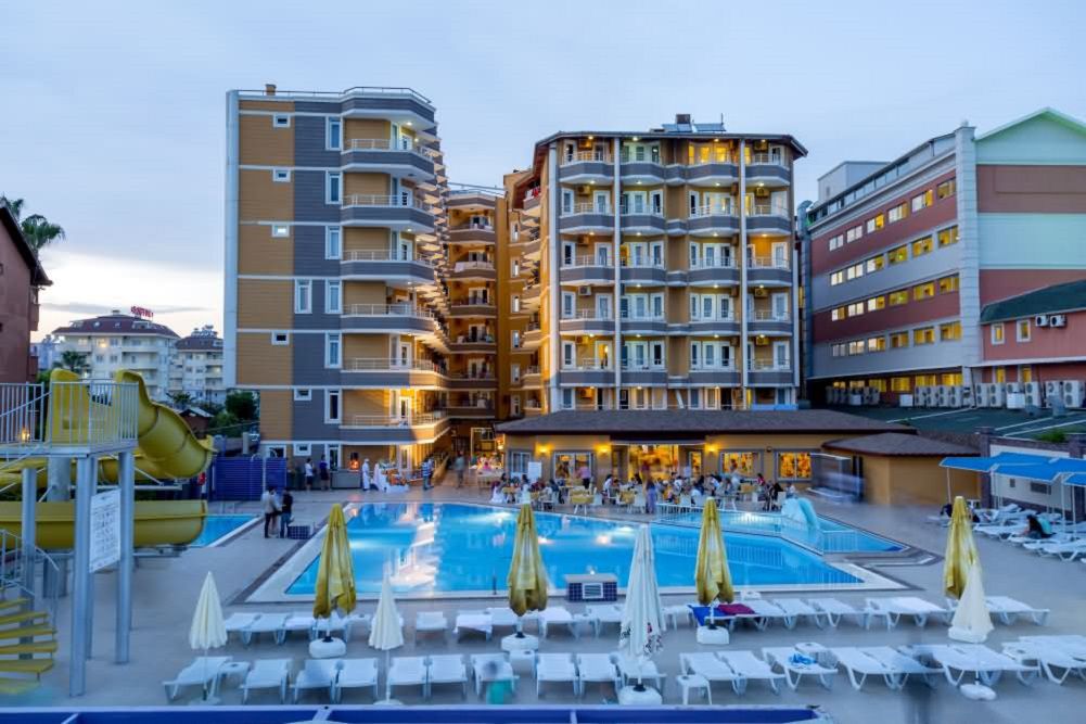 Hotel Inova Beach**** - Alanya