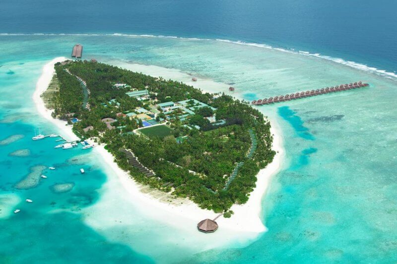 MEERU ISLAND RESORT****